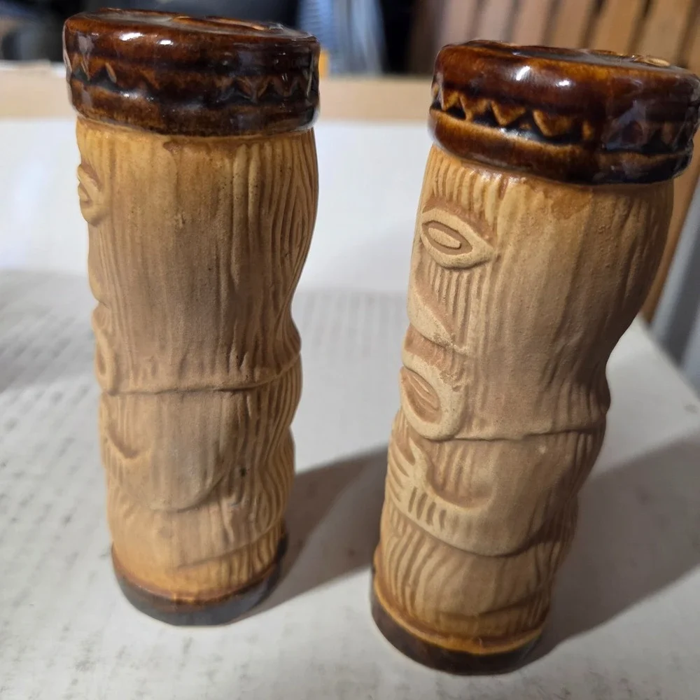 Vintage PMP Paul Marshall Products Tiki Salt & Pepper Shakers, 4 5/8